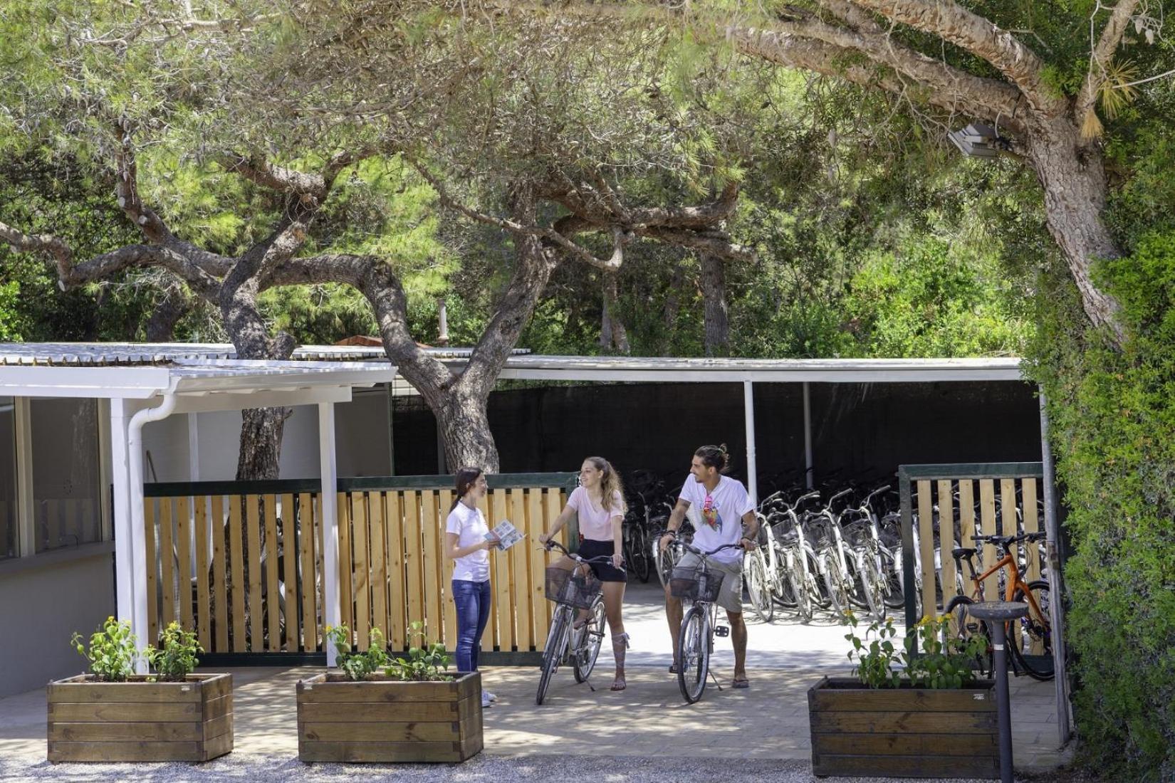 Riva Di Ugento Beach Camping Resort Exterior foto