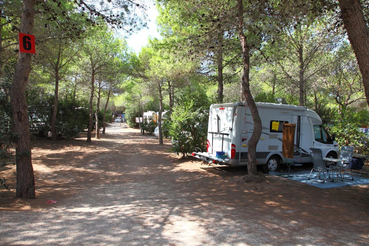 Riva Di Ugento Beach Camping Resort Exterior foto