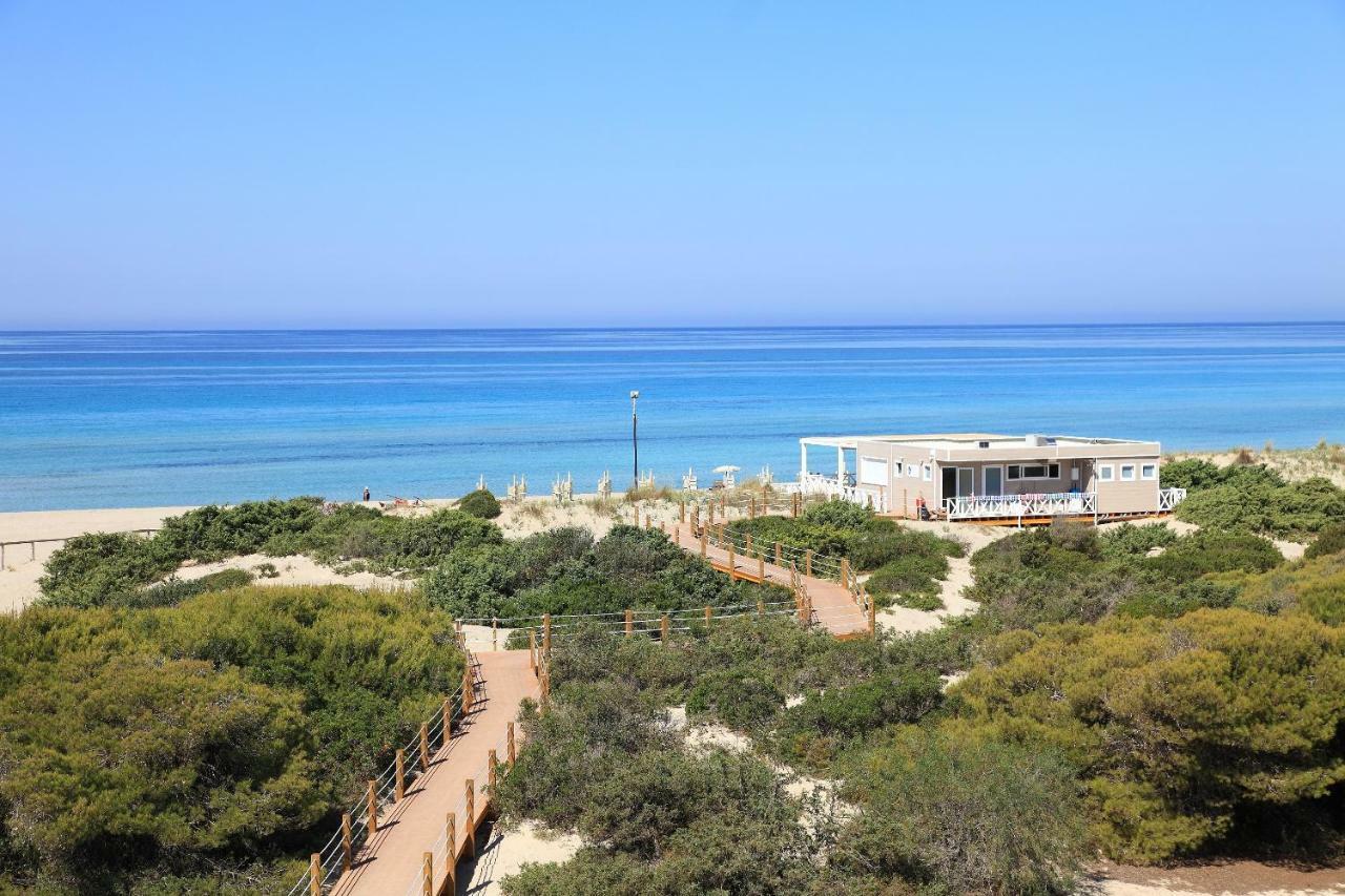 Riva Di Ugento Beach Camping Resort Exterior foto